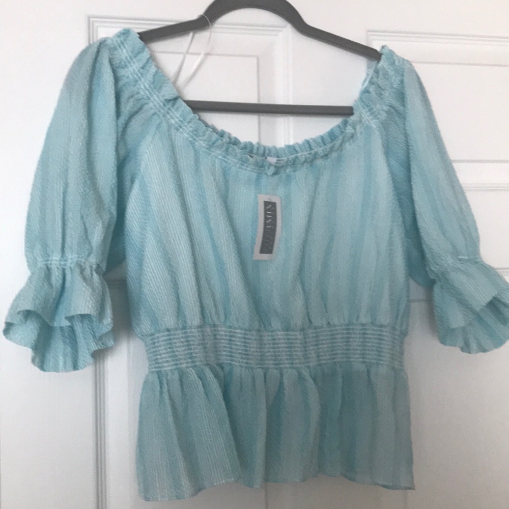 Intermix ladies top